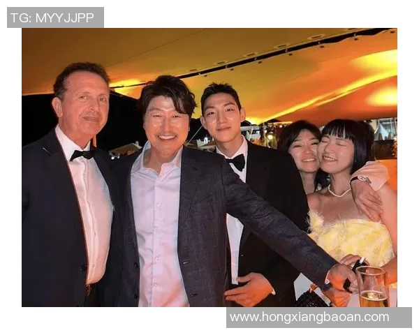 IU公开表示钟爱足球明星并称其为偶像引发粉丝热议